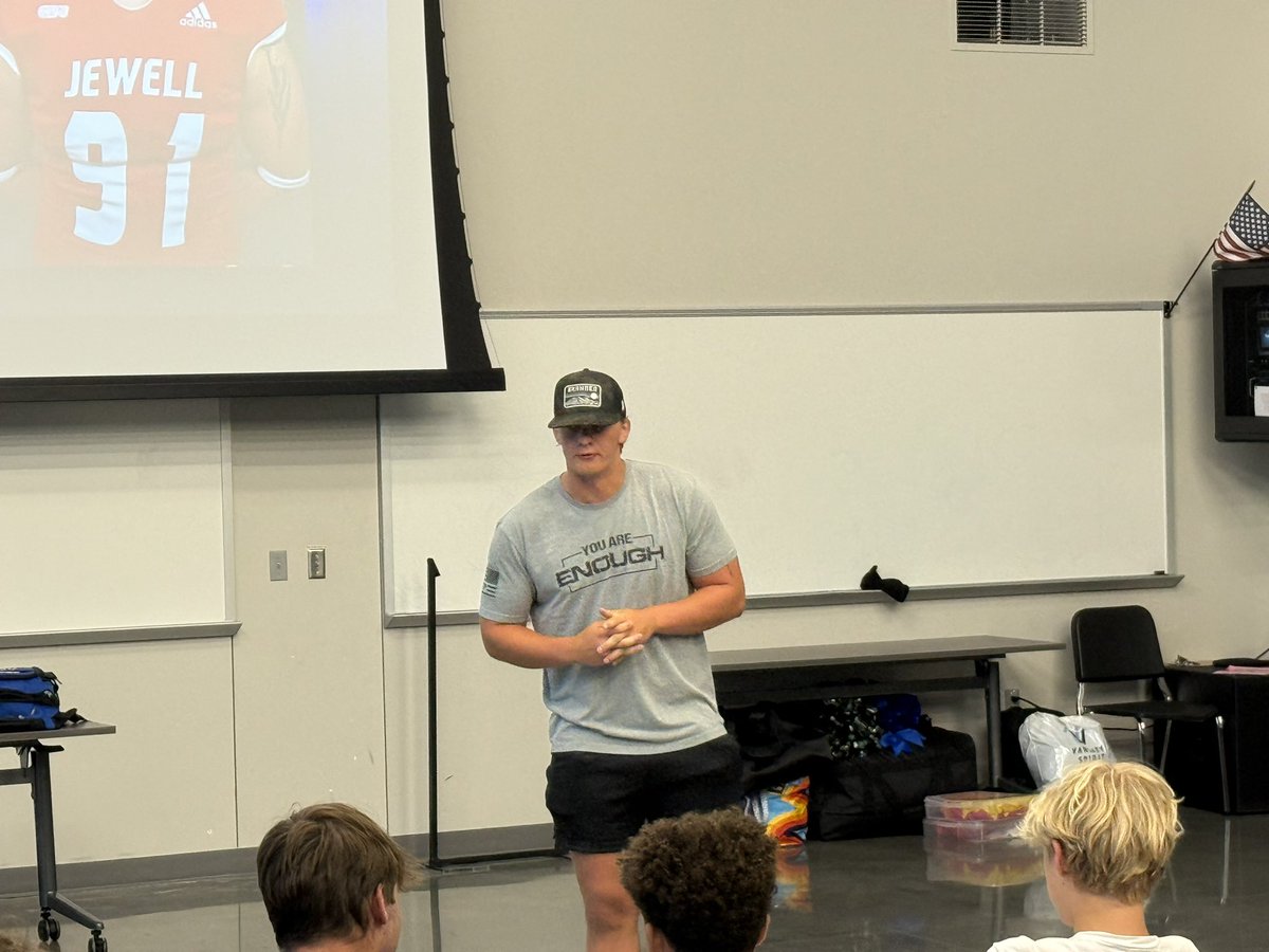 Coach Mike Yarbrough (@coach_yars) on Twitter photo Want to thank Matt Thompson, former <a href="/PLSouthFB/">Papio South Football</a> alum, and current Junior <a href="/JewellFootball/">William Jewell Football</a> player, for stopping by and talking to our Freshman football team today. Matt spoke about his time at Papillion South and his journey from his freshman year to present. Want to thank Matt Thompson, former <a href="/PLSouthFB/">Papio South Football</a> alum, and current Junior <a href="/JewellFootball/">William Jewell Football</a> player, for stopping by and talking to our Freshman football team today. Matt spoke about his time at Papillion South and his journey from his freshman year to present.