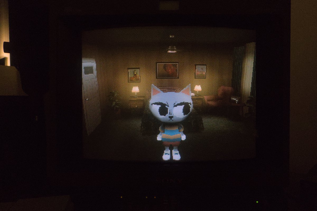 EliasDaler's tweet photo. Running on PS1, on my beautiful PVM. :') https://t.co/PTfPi6R5Hw