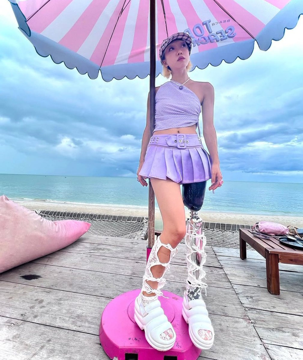 darlinglacy_'s tweet image. 