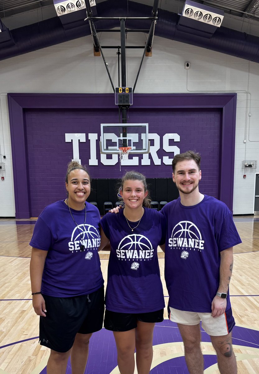Addie Geren (@addie_geren30) on Twitter photo Thank you <a href="/Coach_Jay32/">Jaylynn Stewart</a> and <a href="/CoachRhysP/">Coach Rhys Pepino</a> for the invite and for hosting a great camp! I had a blast!
<a href="/EastTNAir/">East TN Air (Campos)</a>
<a href="/BC_Bearettes/">Bradley Bearettes</a> Thank you <a href="/Coach_Jay32/">Jaylynn Stewart</a> and <a href="/CoachRhysP/">Coach Rhys Pepino</a> for the invite and for hosting a great camp! I had a blast!
<a href="/EastTNAir/">East TN Air (Campos)</a>
<a href="/BC_Bearettes/">Bradley Bearettes</a>
