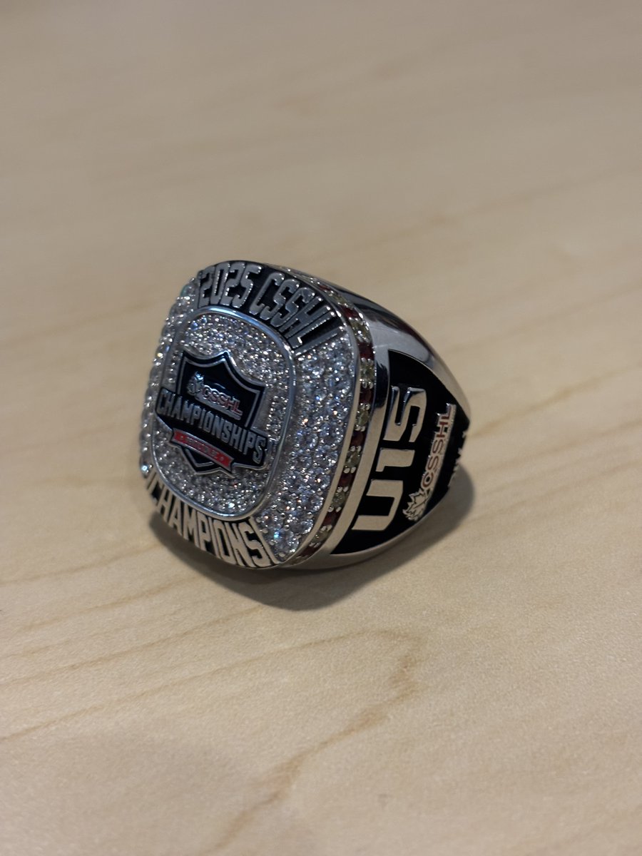 Hardware in hand
⬇️
U15 champs officially ringed
✅

One last night to celebrate the journey and reflect on some great memories.

What a season 🙌