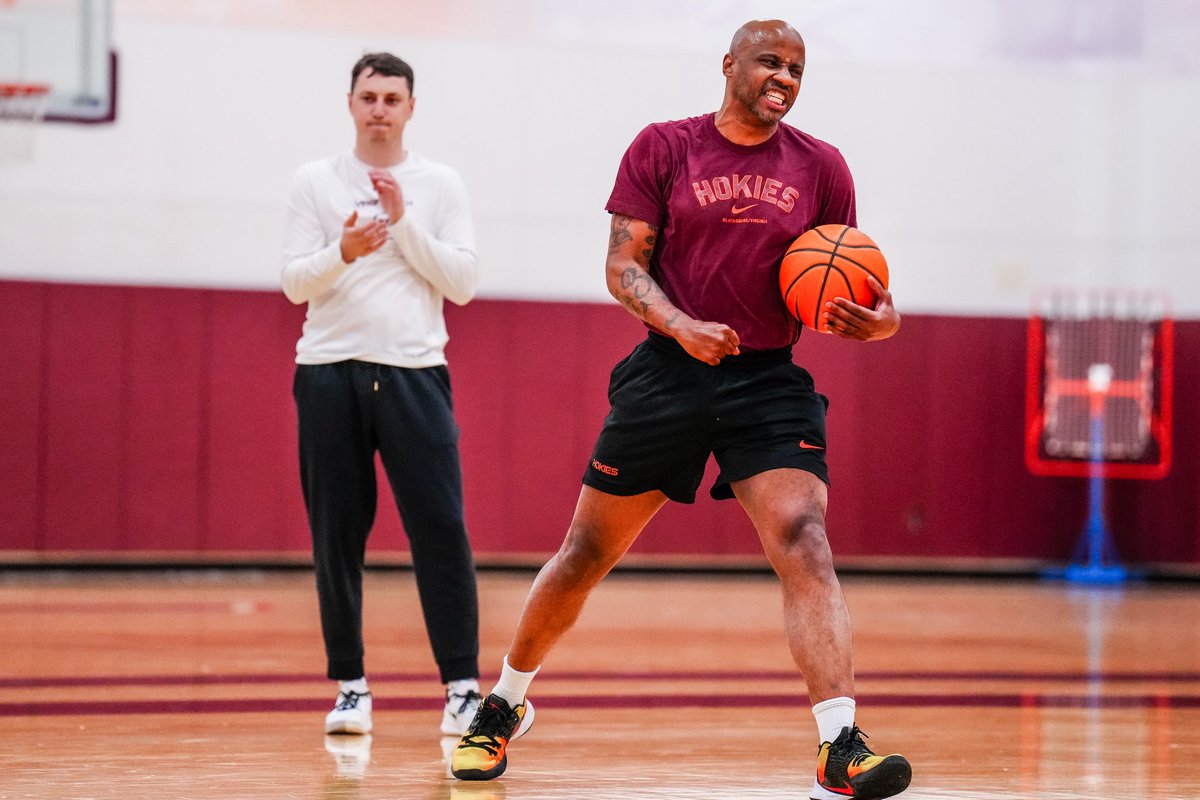 Fraz is different 🔋🔋📈😂 <a href="/_ChesterFrazier/">Chester Frazier</a>