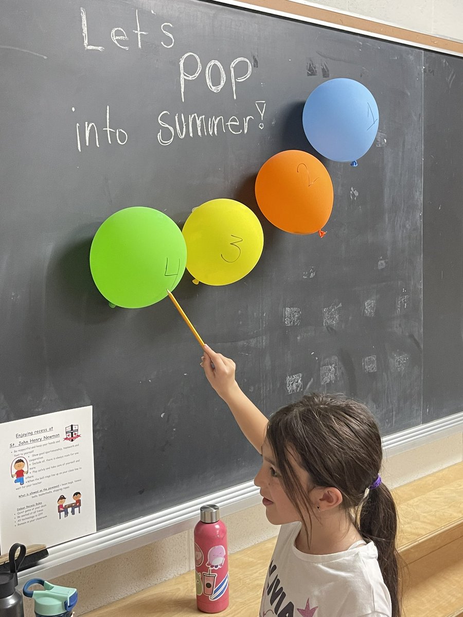 Day 4 Countdown: Glow Day 🌟🔦 <a href="/CNEWM_DPCDSB/">St. John Henry Newman CES</a>