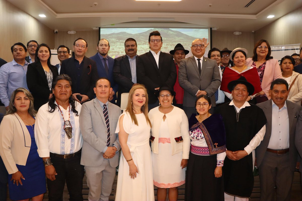 Banco de Desarrollo del Ecuador B.P. tweet media