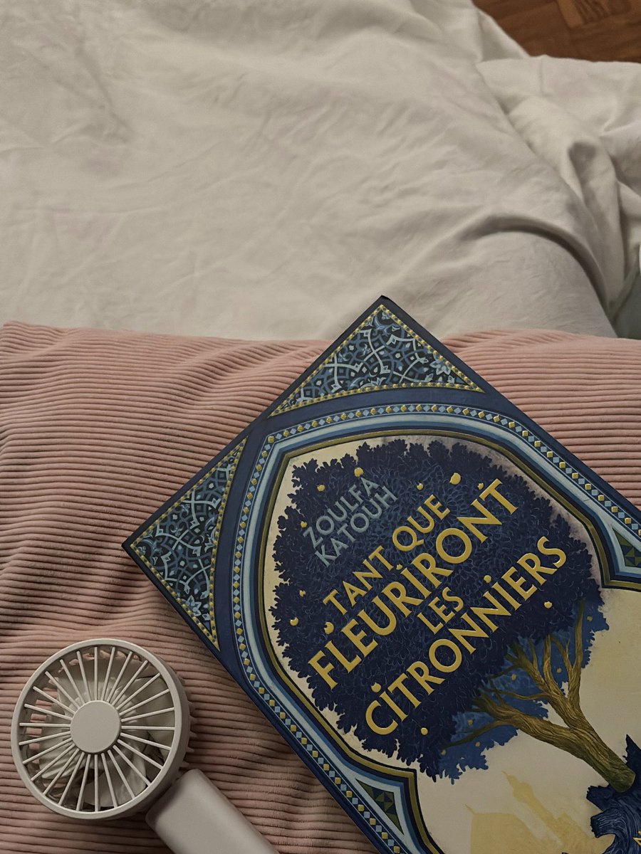 utahku's tweet photo. Partiels ✅
Oral ✅ 
Je peux enfin lire en paix !!!! https://t.co/uX18y8Bagf