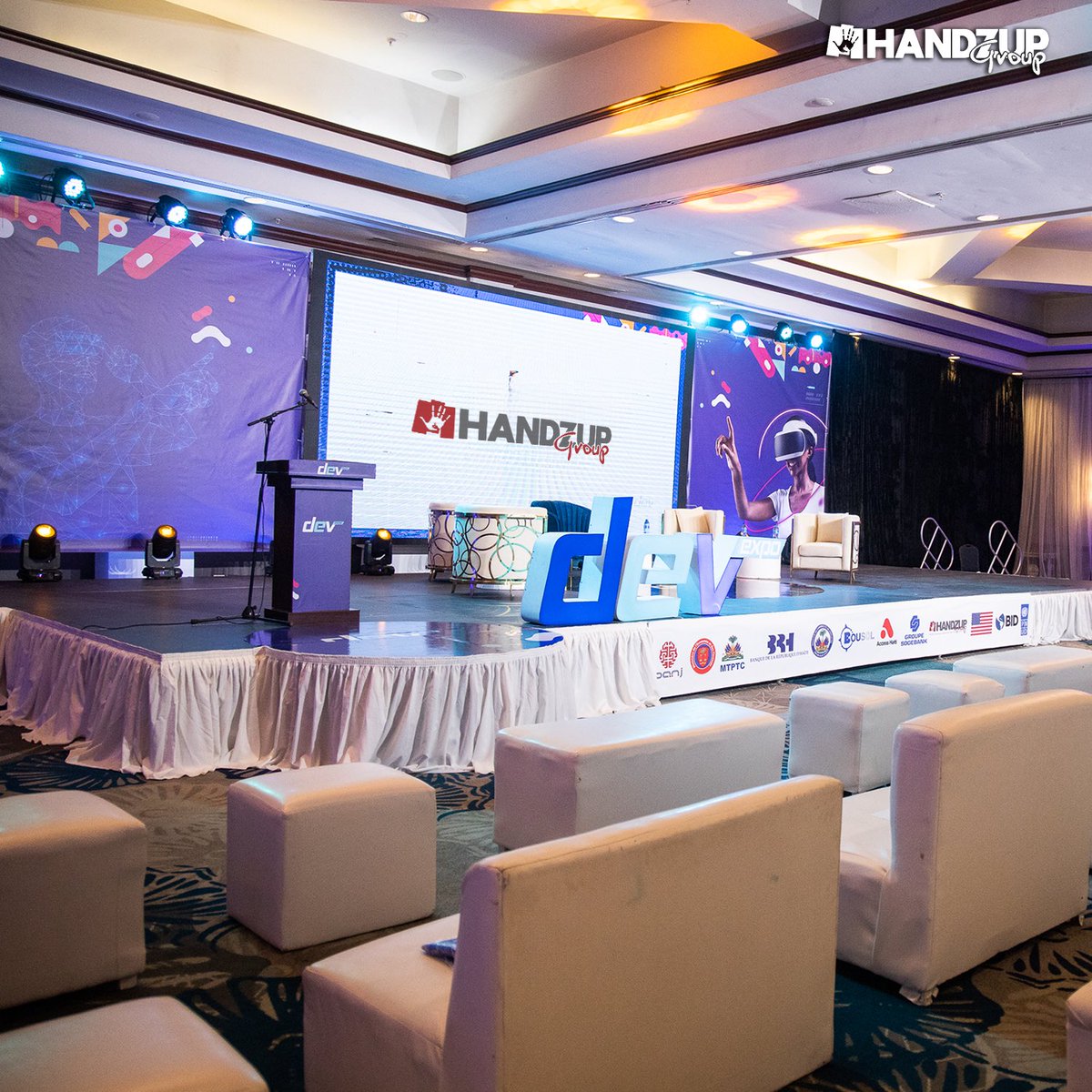 Handzup Group tweet media