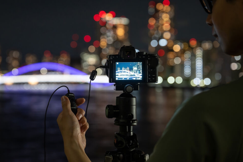 Capture sharp. Create anywhere. 📸 The Nikon Z50II with 16-50mm VR lens is your all-in-one creative companion — compact, powerful, and ready to go wherever inspiration strikes.

buydig.com/shop/product/N…