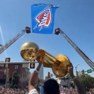 Thunder4Life tweet media