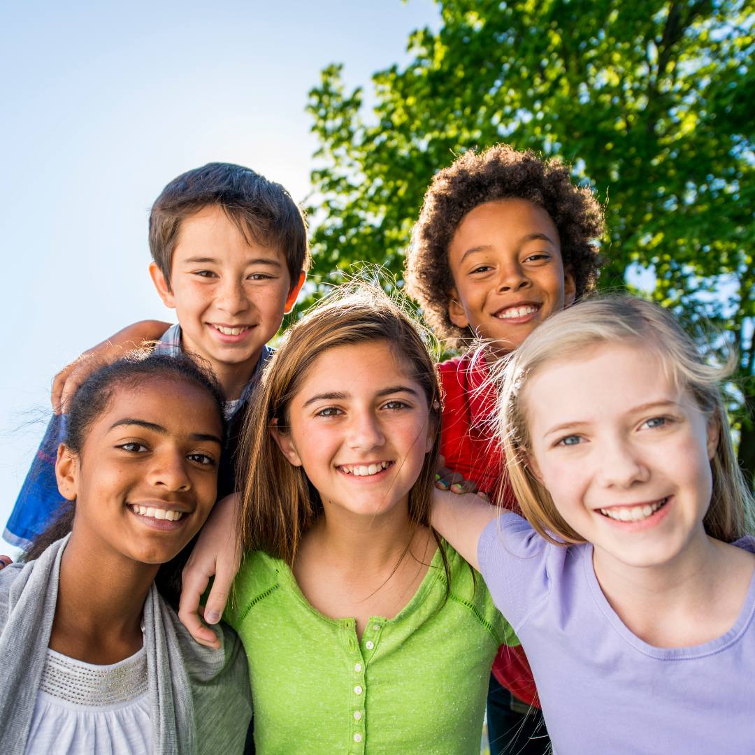 WRLibrary's tweet image. Calling all tweens ages 9-12! Come to the Tween Lounge every Monday from 12-2 pm at the Williamsburg Library this summer. Enjoy snacks, make a craft, play games, or hang out with friends. Every week is a new adventure! #SummerReading