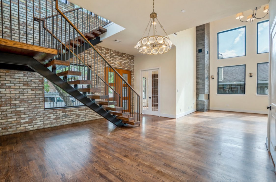ZanderHomes's tweet photo. Uniquely #Built with YOU in mind. When #Building your very own #CustomHome it can be a very daunting task.

We want to help You Create a Home that Reflects Who You Are!  That Fits Your Personality & Expresses Your Own Unique Style. Precisely What You want, Exactly Where You Want to Live! With the Experience and Expertise that You Deserve!

We at #ZanderHomes™️ partner with each of our clients to help being their #Dream #Home alive. Focusing on #Budget, #Timeline, #Options and #Performance. 

#WeBuildWhereYouLive™️ #Houston #Texas #BuildOnYourLot  #Construction #NewHome #FloatingStairs