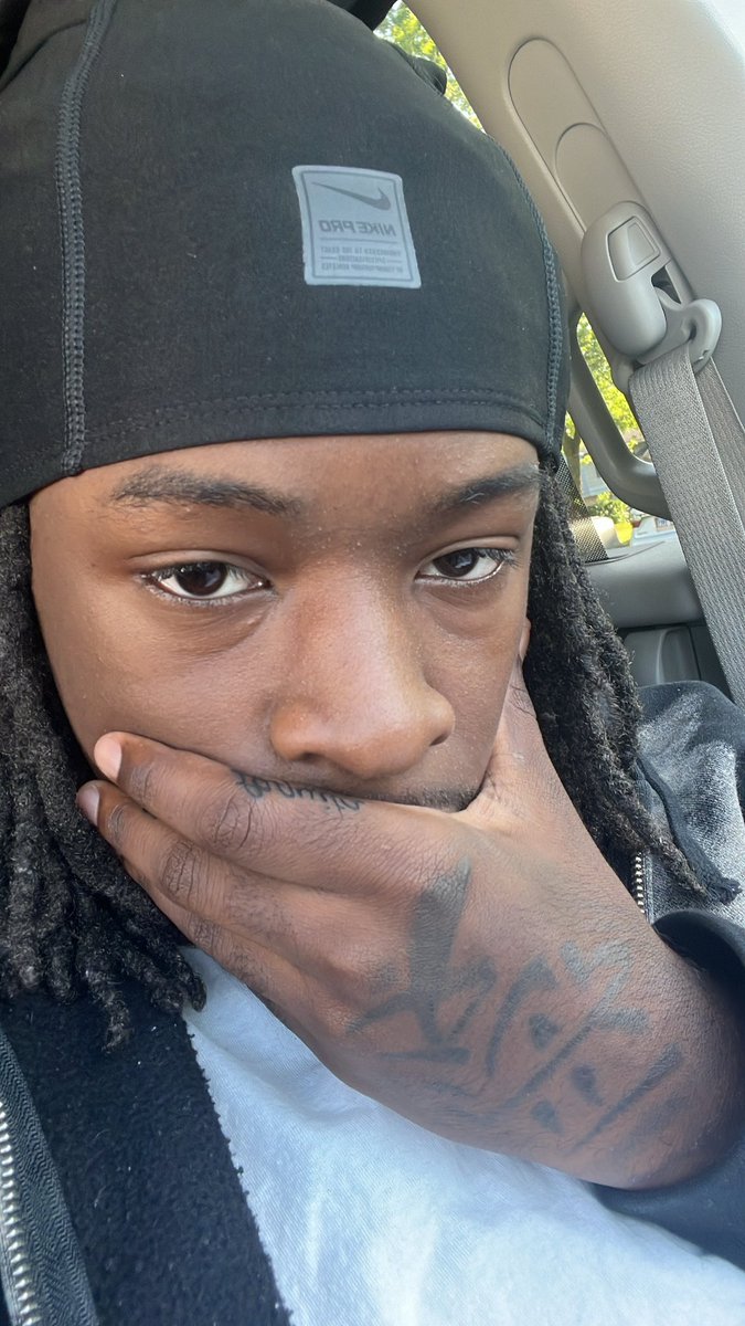 ⛹🏽‍♂️ tweet media