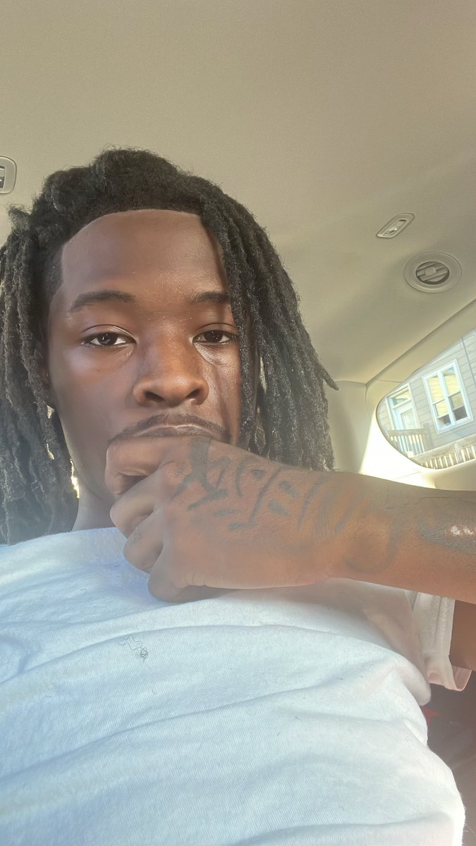 ⛹🏽‍♂️ tweet media