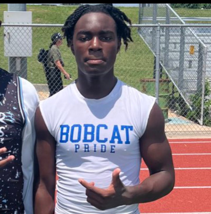TXMSSports's tweet image. William Green,III a legacy RB has shown up at the top of his class and earned his first D1 Offer. He's the future of Byron Nelson HS football but is no stranger to the big stage. Whether it's performing his latest single or going for 6 this freshman's stock 📈@TexasTechFB @SMUFB