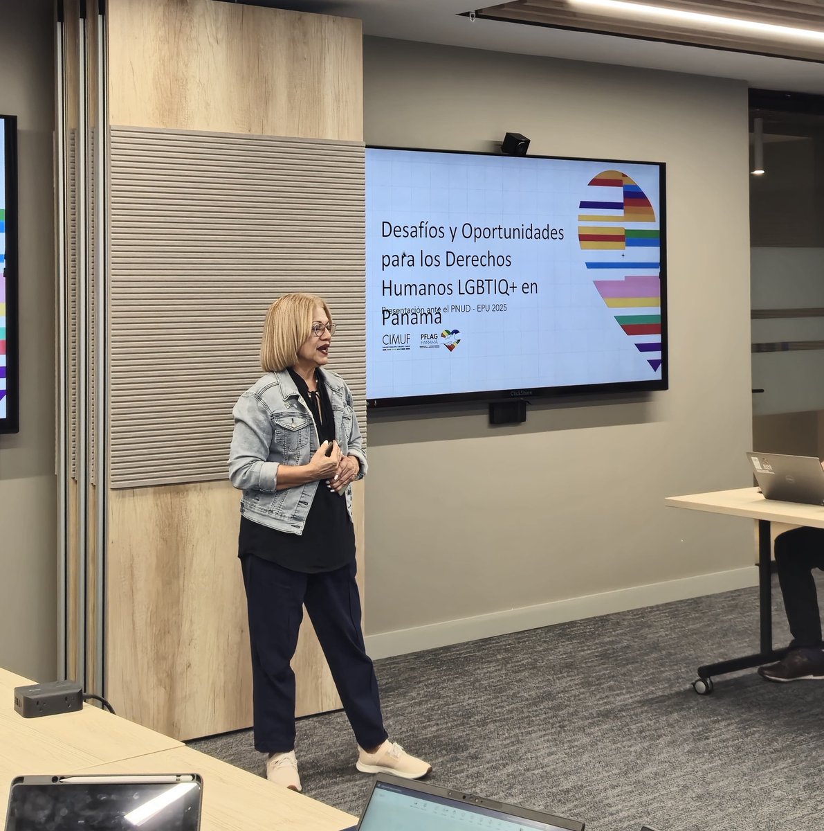 Hoy en <a href="/PNUDPanama/">PNUD Panamá</a> recibimos a Miriam Sánchez, presidenta de <a href="/PFLAG/">PFLAG National</a>, y a Glee Torrealba, presidenta de <a href="/cimufpanama/">cimufpanama</a>, quienes compartieron los temas prioritarios del informe colectivo LGBTQI+ de cara los resultados del Examen Periódico Universal (EPU) de Panamá.