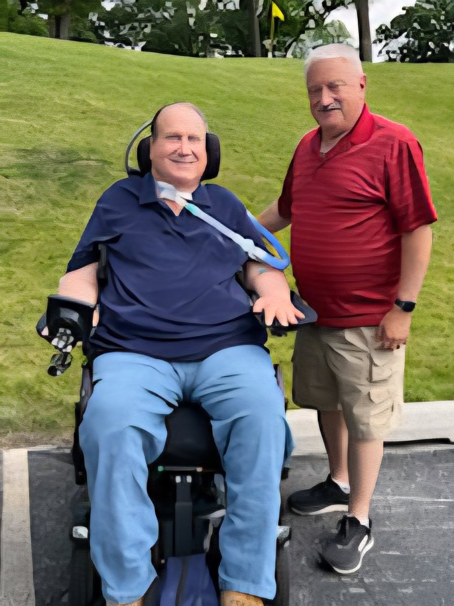 Had a meaningful afternoon at the Ridge Country Club, reflecting on a great lunch and talking with Jim Mullen. It's truly an honor to know Jim, a remarkable individual who exemplifies resilience and courage following a life-altering incident while bravely responding to a "Shots