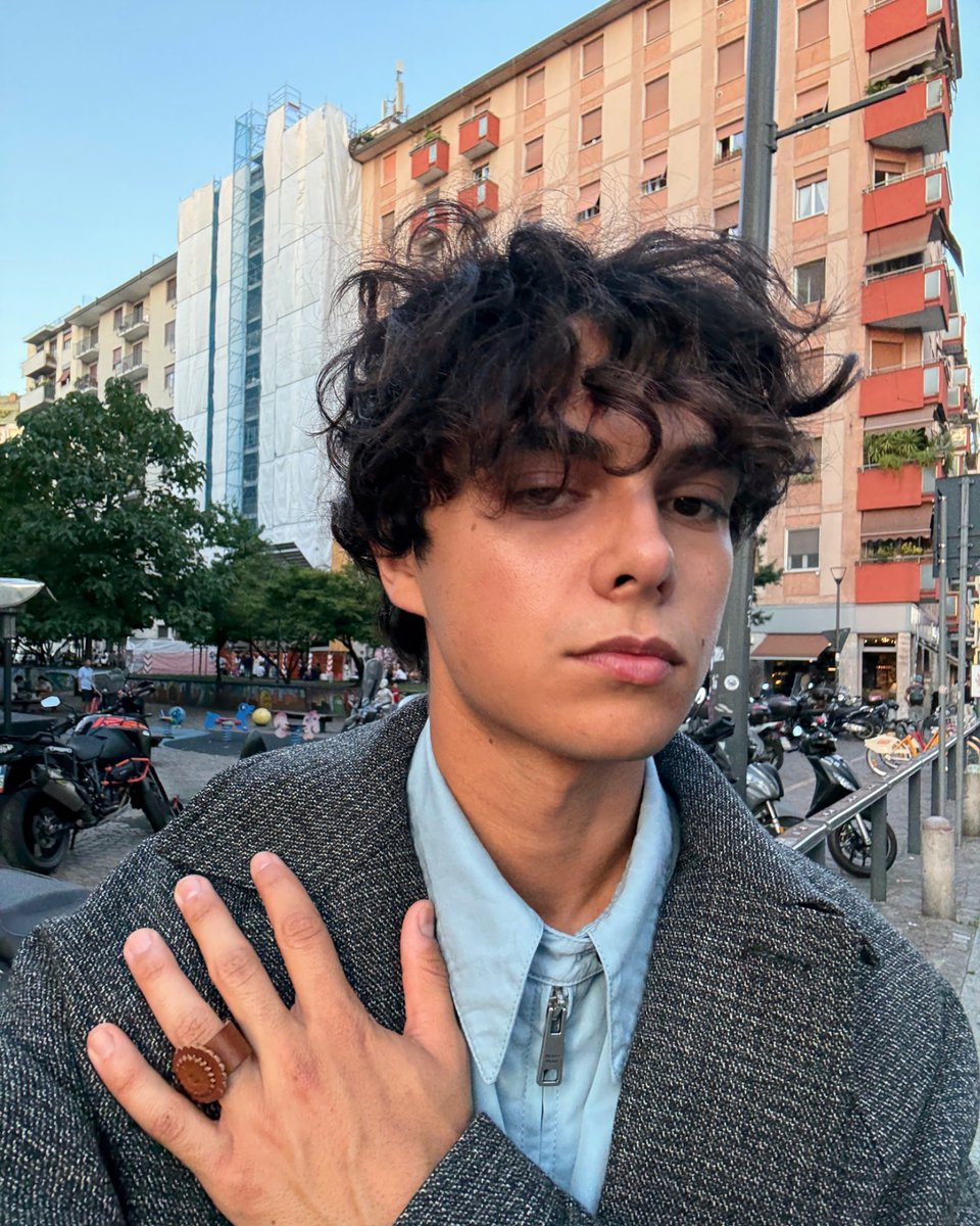 Benjamin De Almeida tweet media