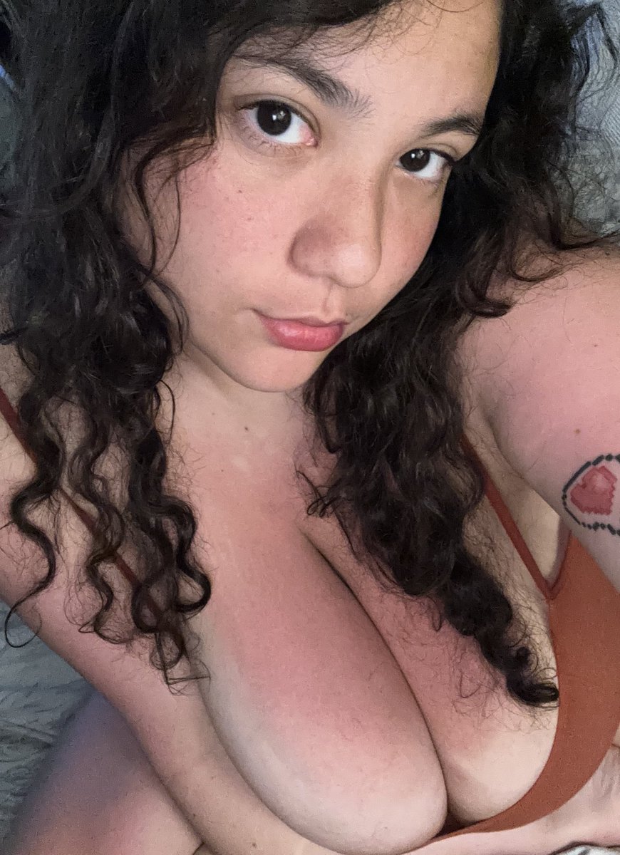 Who needs blush when you’ve got a wicked sunburn lol :P sleepy face