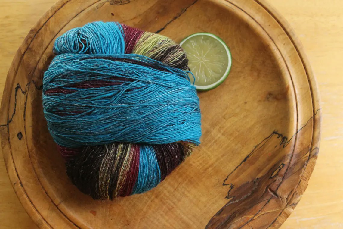 thefinelime's tweet photo. Sooooo soft! It's a #merinosilkyarn, single ply, with looooong color sections. #fingeringweight and on sale until Friday for my #etysversary !
https://t.co/VqqFkng3G0 https://t.co/1JSptpPYRH