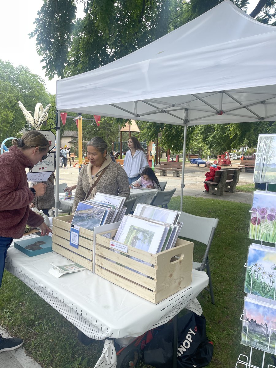 MichaelPavoneRE's tweet photo. What an incredible day this past Saturday at Picnic in the Park! 🌳🎉

We’re so grateful to our amazing sponsors who made it even more special:
Groove Dental
Hương Nguyễn art
Kristy Delwo with Flare Mortgages
Peter B Mason Lawyers
MPRG - Michael Pavone Realty Group https://t.co/i2uvTiw1Ye