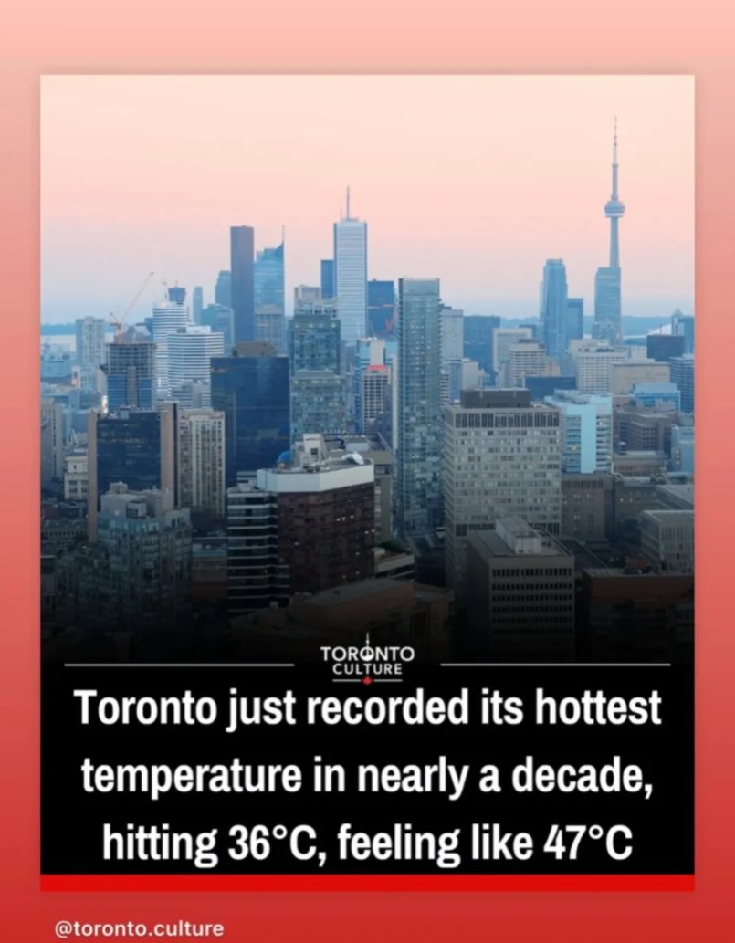 Ali_Imran77's tweet photo. Is it just me, or did Toronto turn into a giant sauna? 
#TorontoHeat https://t.co/2PaSOcB11y