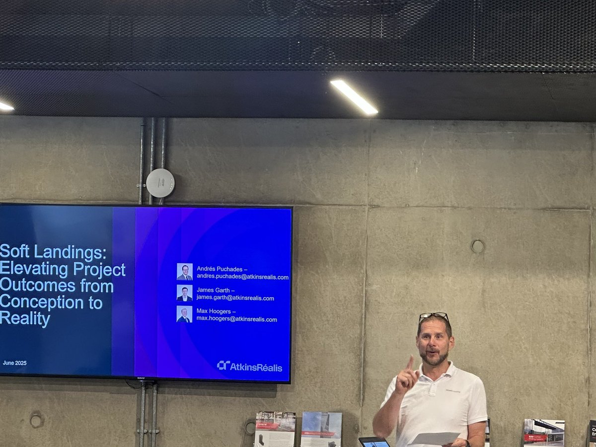 Christine Gausden tweet media