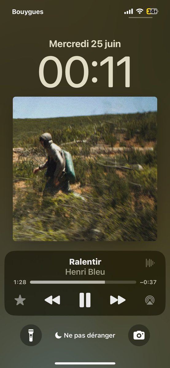 Merci Henri bleu hâte de l’album <a href="/HenriBleu/">Henri Bleu</a>