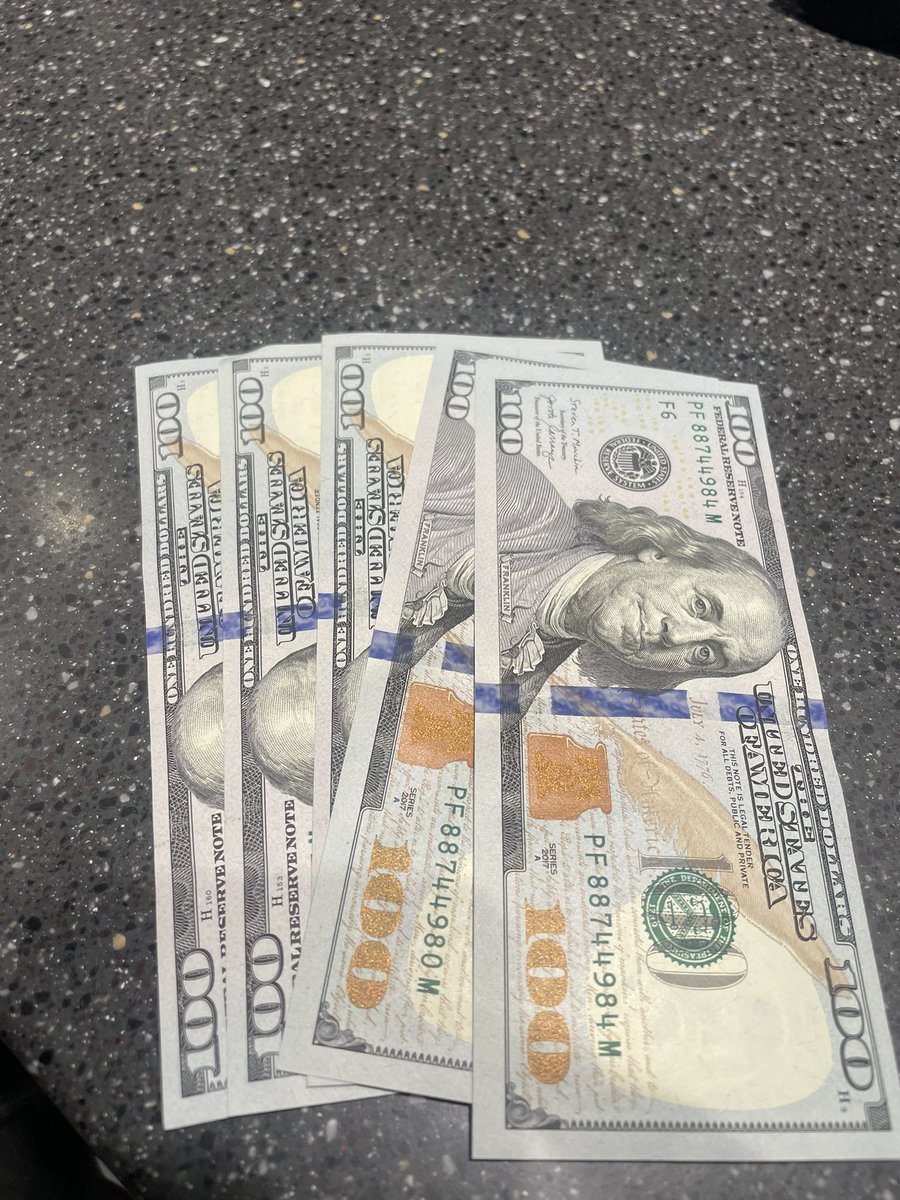 82.different tweet media