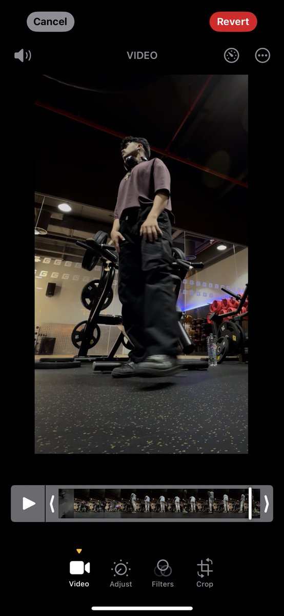llxil_8's tweet photo. “GYM” https://t.co/r13sGRiyDP