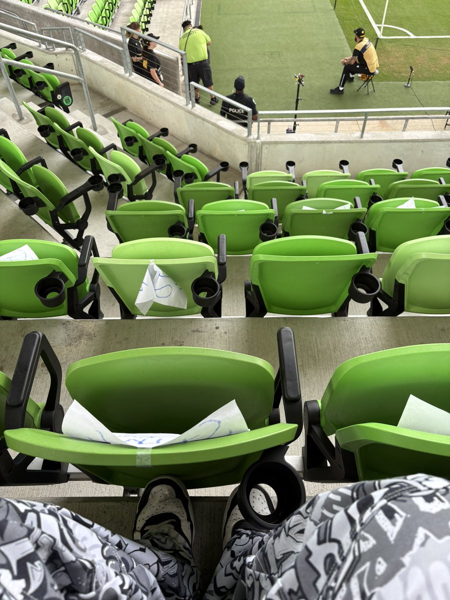 Sukiebakp's tweet image. 