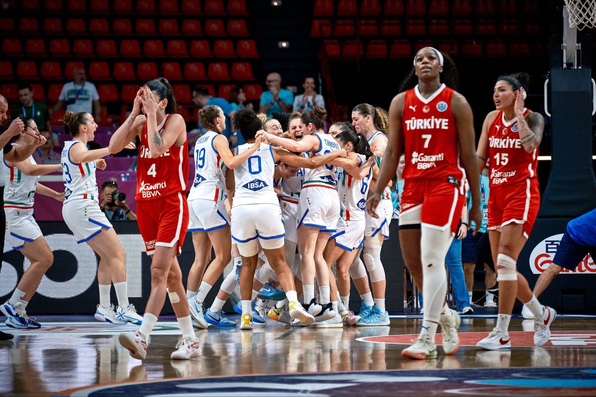 Kadınlar 2025 Avrupa Şampiyonası'nda Milli Takımımız, çeyrek finalde İtalya'ya uzatmalar sonunda 76-74 mağlup oldu ve turnuvaya veda etti.