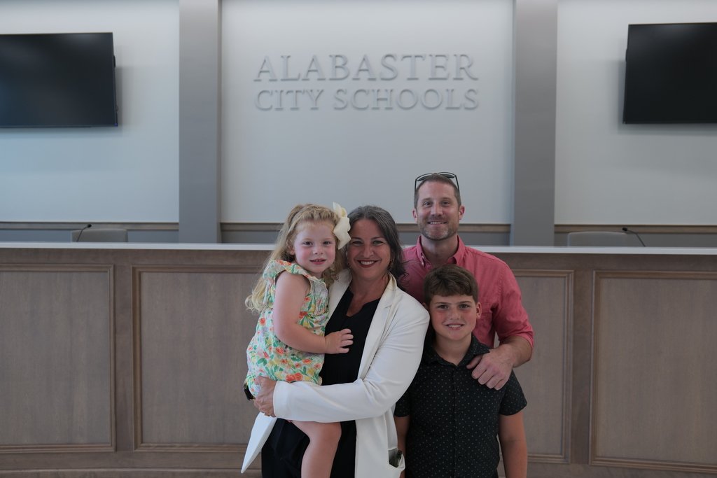 🎉 Congratulations to Amanda Harvie, the newly appointed principal of Meadow View Elementary School!