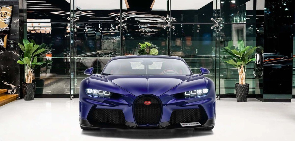 Only 30 units ℹ️➡️ bit.ly/4nmsIdu 🇦🇪 
The Bugatti Chiron Super Sport was introduced in 2021 as a longtail evolution of the Chiron platform. 
#LuxuryPulse #Bugatti #BugattiChiron #BugattiChironSuperSport #ChironSuperSport
