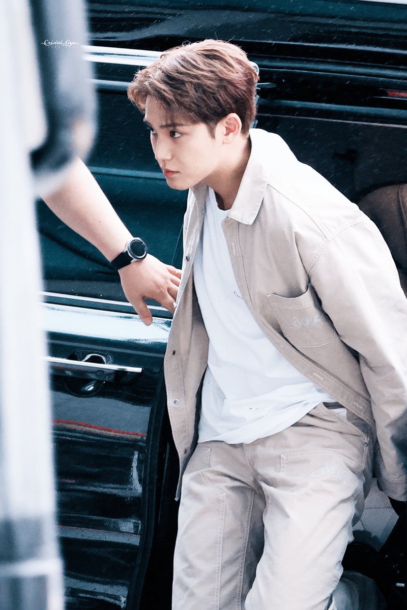 Coisini_Gyu0406's tweet image. 20250625 

HD3P

#세븐틴 #SEVENTEEN
#민규 #MINGYU #ミンギュ
#MINGYUxDiorSummer26 #DiorSummer26 
@dior @pledis_17