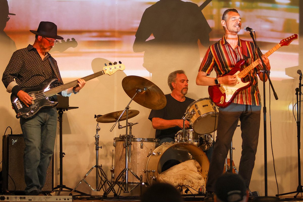 The May Divide tweet media