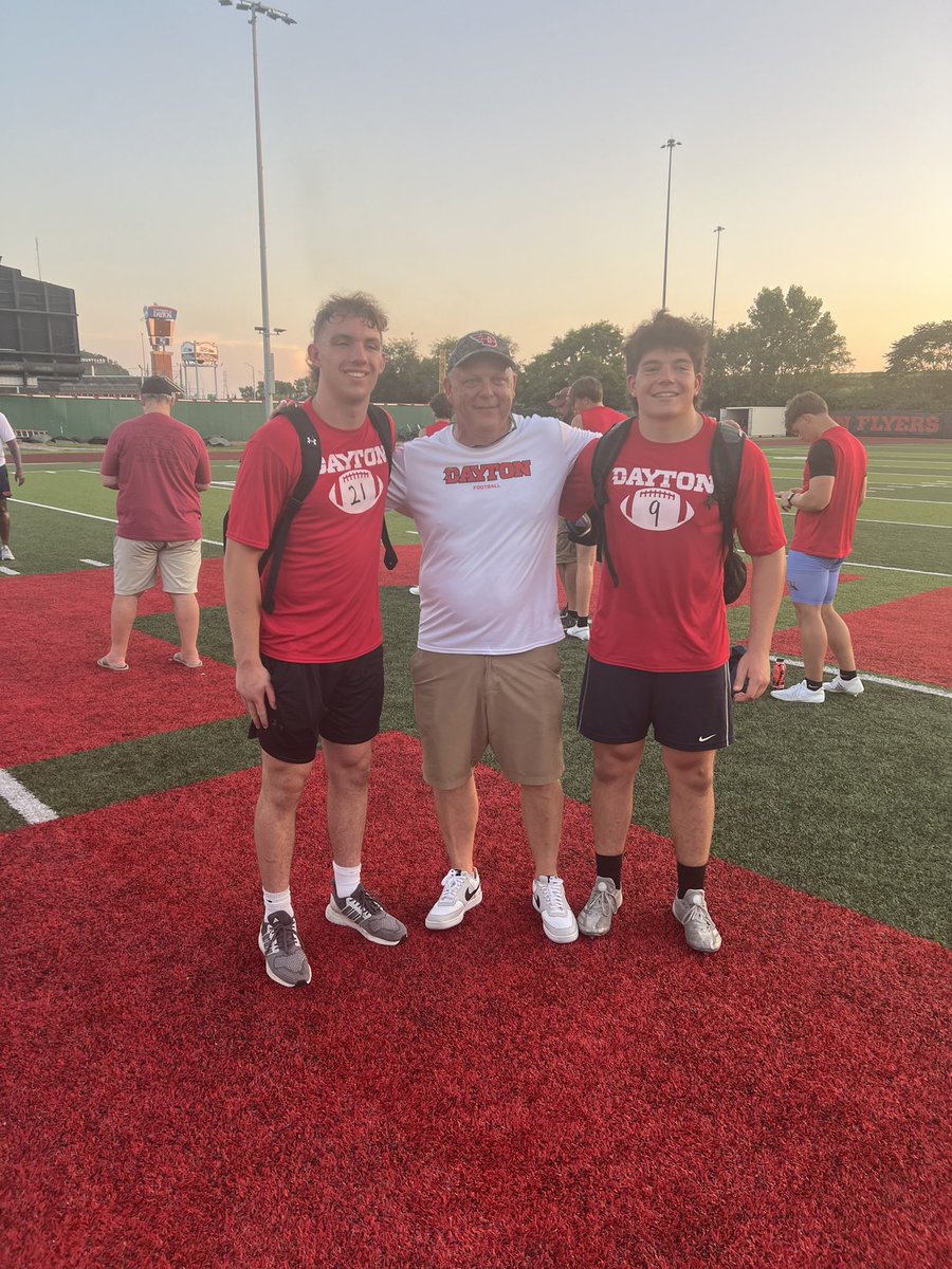 Brayden Homoki 3⭐️LB (@brayden_homoki) on Twitter photo I had a great time at <a href="/DaytonFootball/">Dayton Football</a> camp yesterday!! Thank you <a href="/TDAndrews4/">Coach Trevor Andrews</a> for the invite and thank you <a href="/John_bowes_/">John Bowes</a> for all of the coaching at linebacker. Excited to visit again in the future!!
<a href="/Middie_Football/">Midview Football</a> <a href="/MidviewStrength/">Midview Strength</a> <a href="/mfarrellsports/">Mike Farrell</a> <a href="/DaleRodick/">Dale Rodick II</a> <a href="/Coach_Wiz9191/">Alex Wierzbicki</a> I had a great time at <a href="/DaytonFootball/">Dayton Football</a> camp yesterday!! Thank you <a href="/TDAndrews4/">Coach Trevor Andrews</a> for the invite and thank you <a href="/John_bowes_/">John Bowes</a> for all of the coaching at linebacker. Excited to visit again in the future!!
<a href="/Middie_Football/">Midview Football</a> <a href="/MidviewStrength/">Midview Strength</a> <a href="/mfarrellsports/">Mike Farrell</a> <a href="/DaleRodick/">Dale Rodick II</a> <a href="/Coach_Wiz9191/">Alex Wierzbicki</a>