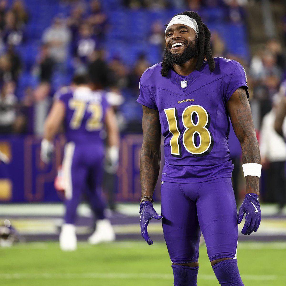 NFL_DovKleiman's tweet image. Yikes: Diontae Johnson says he REFUSED to enter a game in Baltimore last year because he felt 41-degree weather was “ice cold” 

“I wasn’t getting into no run plays, no passing plays or nothing. It was cold. End of the third going into the fourth, they were like, ‘Tae, we need…