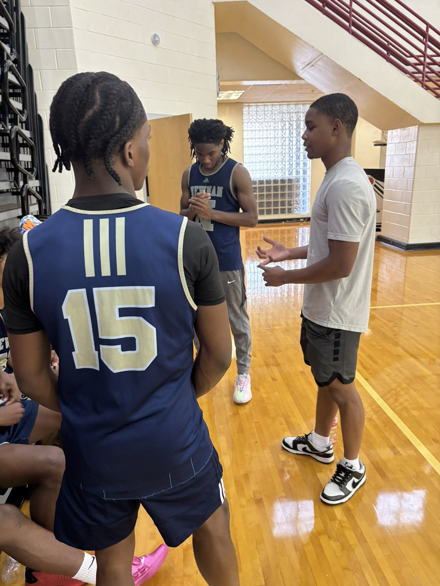 Newnan Hoops (@newnanhoops) on Twitter photo Great to see former #NewnanHoopsFamily all-region point guard <a href="/imbray_jackson/">Braylon Jackson</a> visiting the team for summer ball. He’s worked hard, earned an associate’s degree & preparing to have a big year at Savannah State University this season. We can’t wait to watch! #CougarMentality Great to see former #NewnanHoopsFamily all-region point guard <a href="/imbray_jackson/">Braylon Jackson</a> visiting the team for summer ball. He’s worked hard, earned an associate’s degree & preparing to have a big year at Savannah State University this season. We can’t wait to watch! #CougarMentality