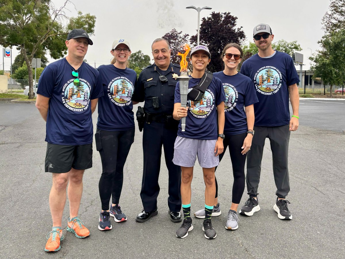 SSU_1961's tweet image. The Law Enforcement Torch Run for Special Olympics Northern California made its way through Sonoma County this morning. The SSU team joined runners from the CHP and the Rohnert Park Department of Public Safety as they traversed 7.3 miles through Rohnert Park, Cotati and Petaluma.