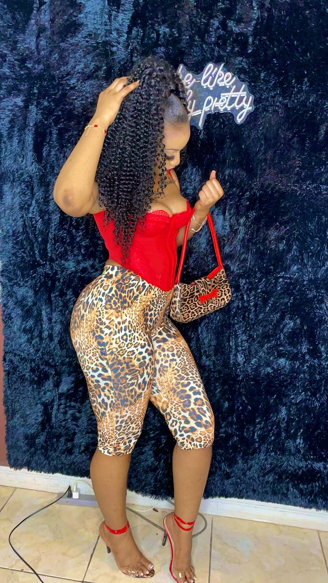 TheSweetestA_'s tweet image. PRETTY GIRLS LOVE MALIE 🦒❤️#maliedon #freeport #suspect