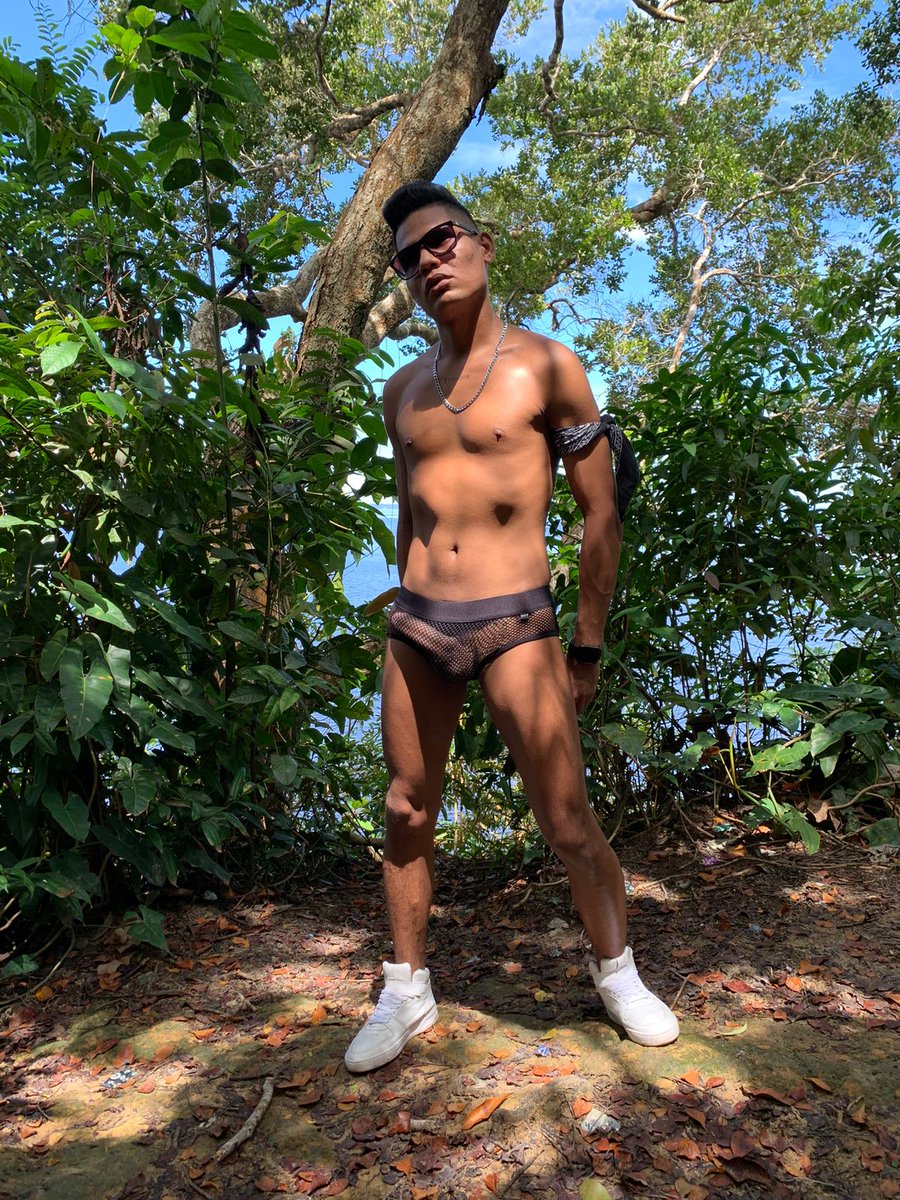 _Hezzyo's tweet photo. Transparente no tecido, indecente no desejo. Vista e provoque. 🔥 #HZYSexUnderwear https://t.co/C7iUZ2cBa6
