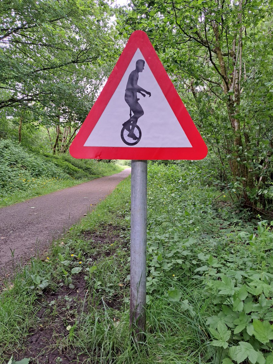 TimPughArtist's tweet photo. Cycle Path Hazard.
Pencil,pen,paper,acrylic,mixed media.
#newsign #drawing #mixedmedia #cyclepath #sustrans #tracksoftheironmasters #unicycle #pencil #pen #rowrah #westcumbria #photograph https://t.co/wGOHiAJZ95