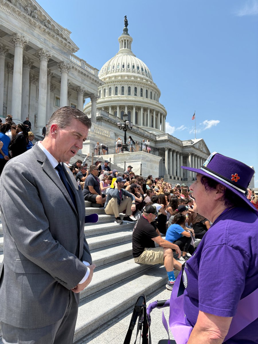 Jackie Siminitus (@jsiminitus) on Twitter photo Thank you
<a href="/RepKevinMullin/">Kevin Mullin</a> for meeting with our #SanMateo advocates Anna Jahng and Bryna Rifkind on the Capitol Steps earlier this month. We appreciate your time and commitment to protecting Alzheimer's research funding. We look forward to working with you to #ENDALZ ! #alzforum Thank you
<a href="/RepKevinMullin/">Kevin Mullin</a> for meeting with our #SanMateo advocates Anna Jahng and Bryna Rifkind on the Capitol Steps earlier this month. We appreciate your time and commitment to protecting Alzheimer's research funding. We look forward to working with you to #ENDALZ ! #alzforum