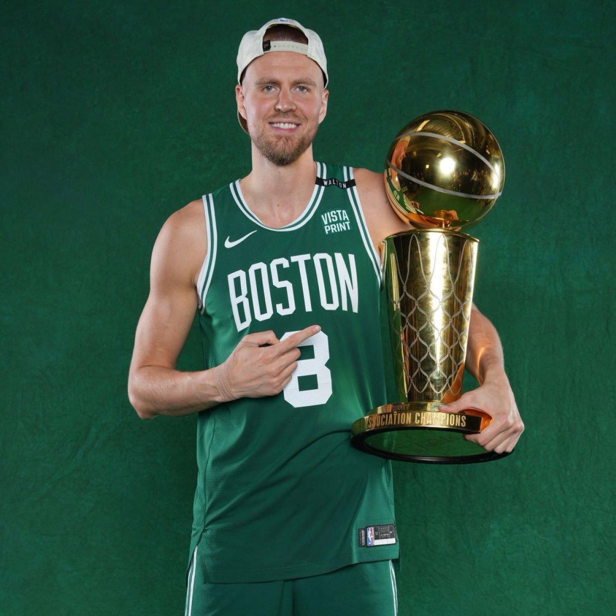 Celtics_AJ's tweet image. Forever grateful for these two 💚