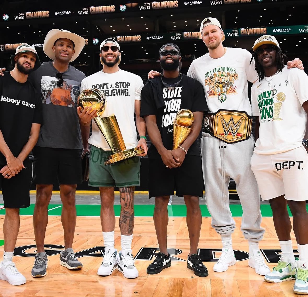 lockedupjb's tweet photo. I can’t lie it does hurt we’ll never see this core on the court again https://t.co/vo0n5kP3ZE