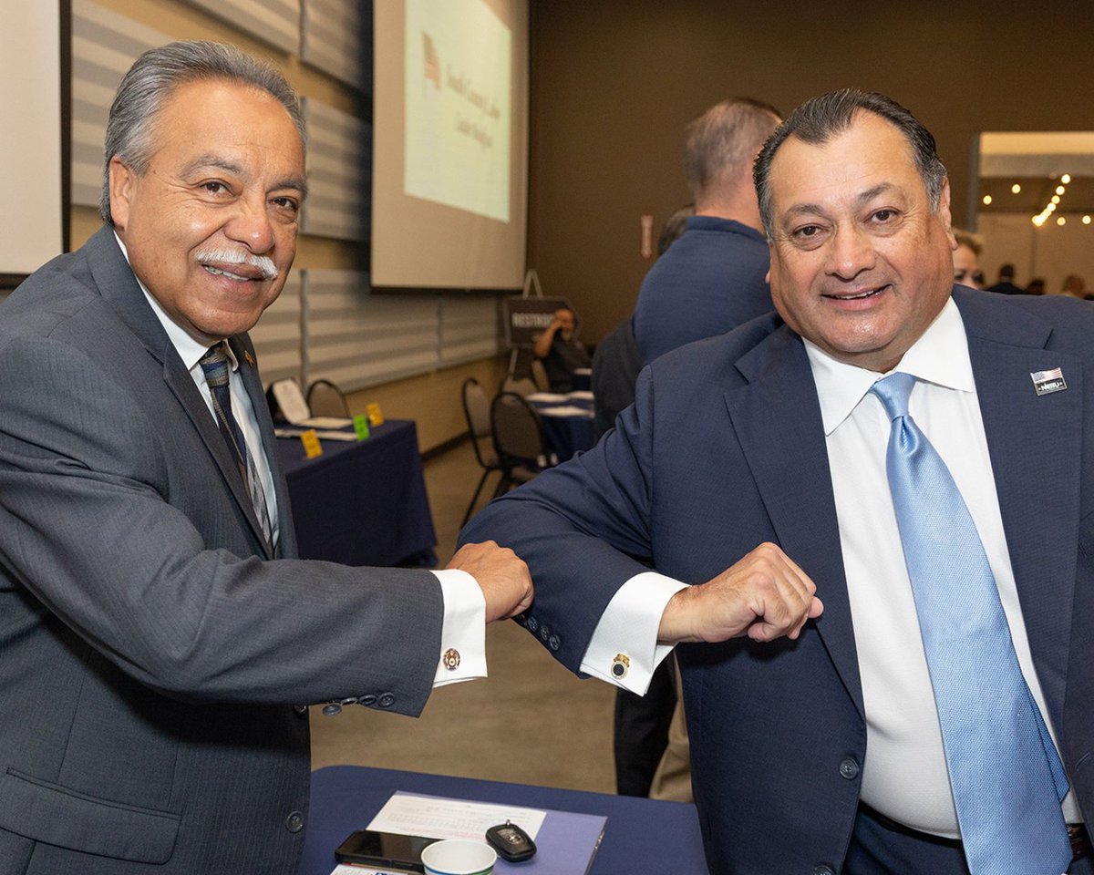 LAOCTrades's tweet photo. On Saturday, Ernesto Medrano was honored with the 2025 Ray Cordova Outstanding Labor Leader Award.

His vision, grit, and advocacy have shaped California’s labor landscape for decades.

#UnionStrong #BuildingTrades #LaborLeader https://t.co/Ky0jGz0WSq