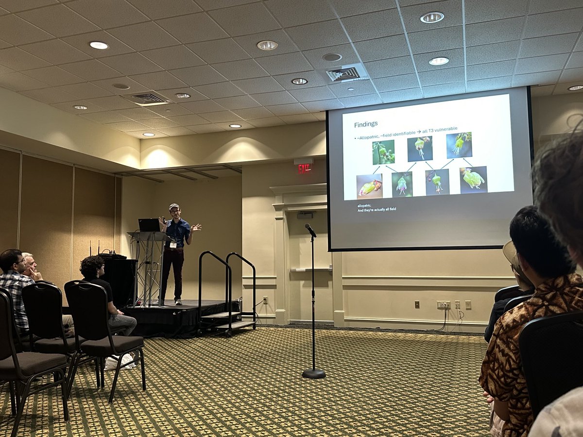 The Folk Lab PI, ⁦<a href="/ry_folk/">Ryan Folk 🐕</a>⁩, presenting his work “Delimitation and conservation in a cryptic hybridizing radiation: The Heuchera alba complex” at #Evolution2025