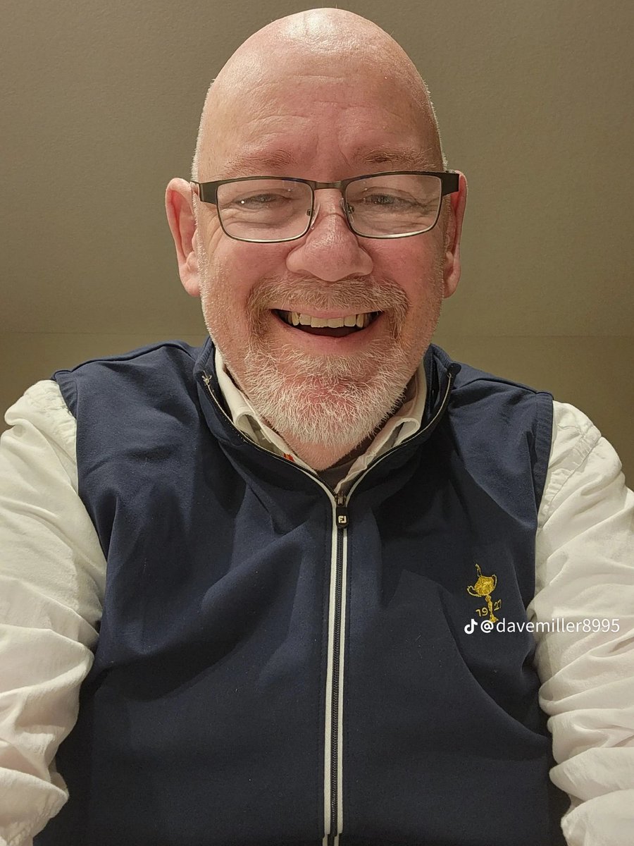 This is me I will post my cock soon enjoy my fans