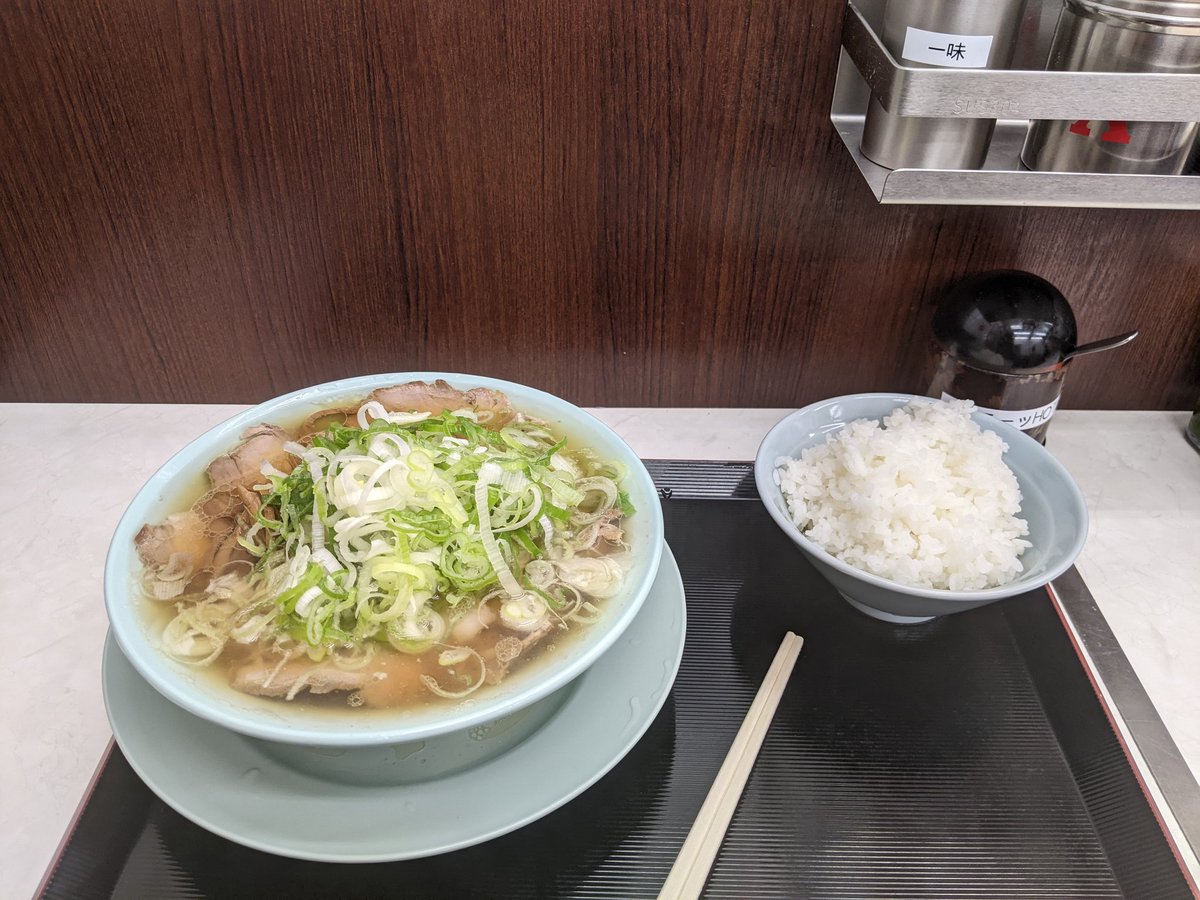 Aw3GoY2SCklBEaB's tweet photo. ともちん美味い😀 https://t.co/K4H7KZhwIU