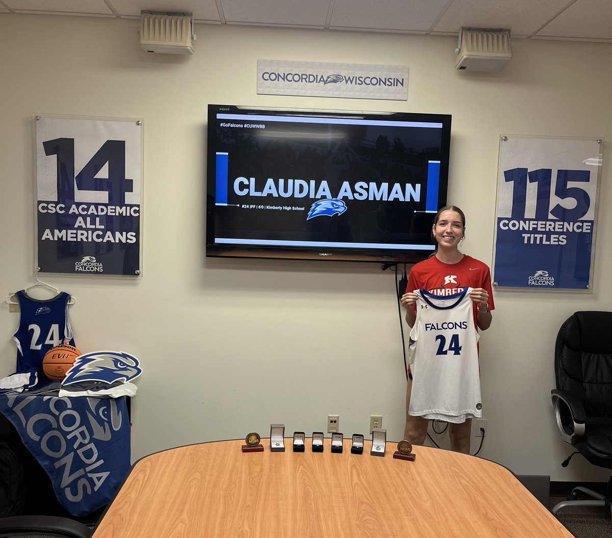 Claudia Asman (@claudiaasman) on Twitter photo I am excited to receive an offer from <a href="/CUWWBB/">Concordia WI WBB</a>. Thank you so much Coach Brunner and Coach Kasey for this opportunity! <a href="/LiROpenBlack/">Let it Rain Open Black</a> <a href="/GBBKimberly/">Kimberly Girls Basketball</a> I am excited to receive an offer from <a href="/CUWWBB/">Concordia WI WBB</a>. Thank you so much Coach Brunner and Coach Kasey for this opportunity! <a href="/LiROpenBlack/">Let it Rain Open Black</a> <a href="/GBBKimberly/">Kimberly Girls Basketball</a>