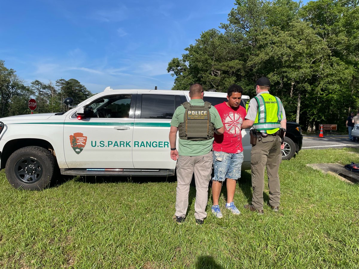 Recently, the Gulf of America HSTF supported NPS at Little River Canyon National Preserve in a safety and motor vehicle compliance operation in Fort Payne, Ala. The operation led to the ID and apprehension of 6 illegal aliens from Mexico, with state and federal charges pursued.